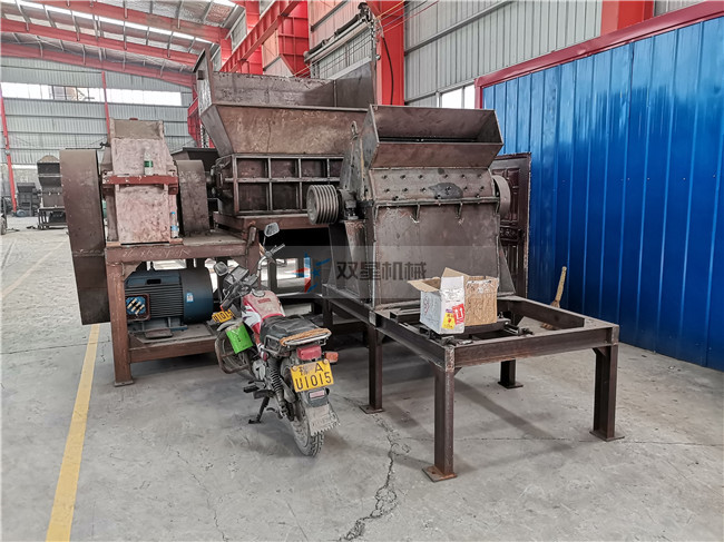 硬齒面減速機結構金屬撕碎機實拍