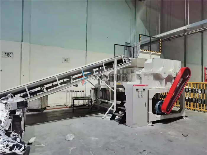 促進金屬撕碎機等金屬撕碎設備的推廣使用，提高廢鋼回收效率