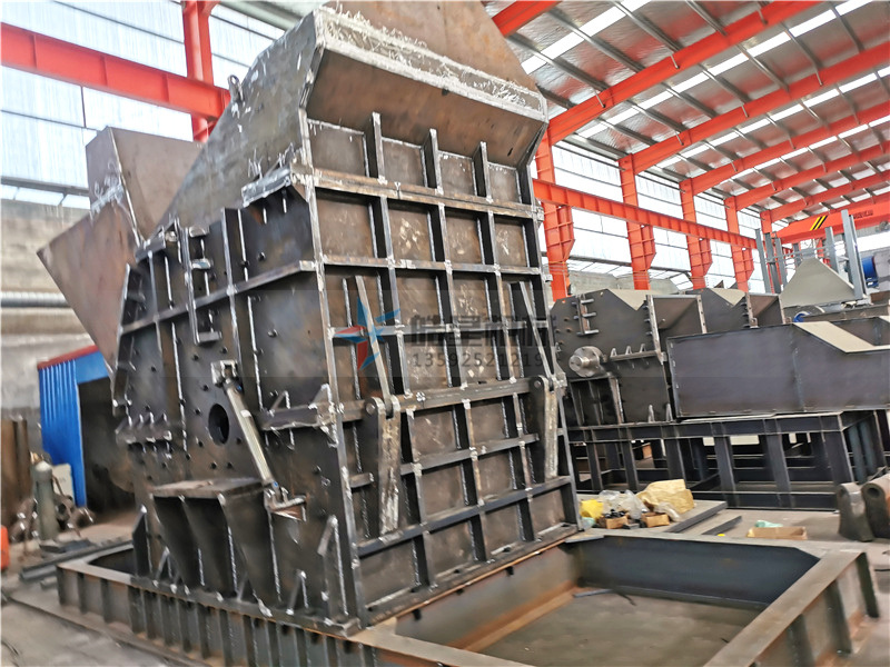 金屬破碎機(jī)如何應(yīng)對高溫條件