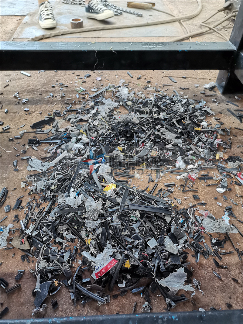 <a href='http://jkitzvalves.com/ptsb/1033.html' target='_blank'><span>渦電流分選機(jī)</span></a>|<a href='http://jkitzvalves.com/psxl/1278.html' target='_blank'><span>斷橋鋁破碎</span></a>分選效果